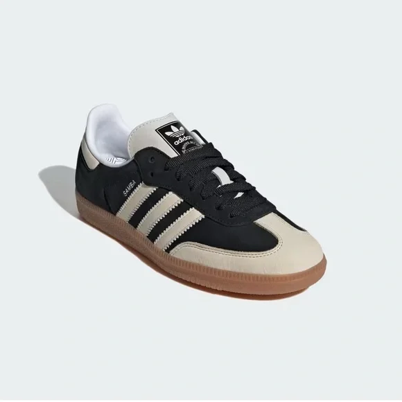 Adidas Samba OG Shoes in Core Black / Wonder White / Silver - Picture 6 of 16